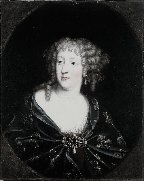 Marie Thérèse of Austria, Queen of France. Anonymous portrait, Musée Carnavalet, Paris. She wore high heels at Versailles to appear taller. She fell over often.