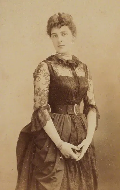 Jennie Churchill sat with fellow former mistresses Lillie Langtry and Sarah Bernhardt at Edward VII's coronation — a box the press bluntly nicknamed the "king's loose box."