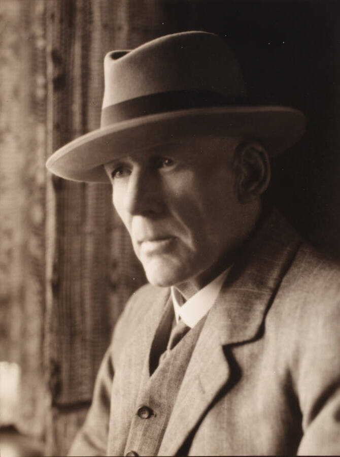 Believed to depict James Cowan, the journalist who found Bent in 1903 and published his extraordinary account in 1911.