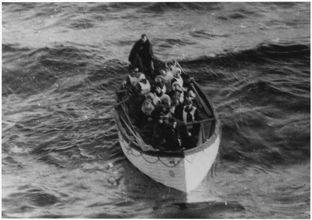 Public Domain The Titanic sank at 2:20 a.m. on April 15, 1912. Captain Smith was last seen on the bridge. His body was never found.