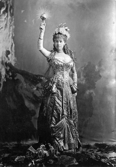 Alice Claypoole Gwynne Vanderbilt, matriarch of the Vanderbilt dynasty. She outlived four of her seven children and died in 1934 still wealthy.